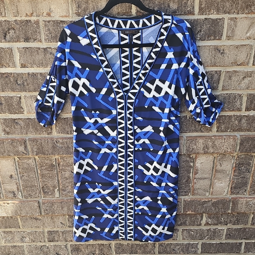 BCBG MAX AZRIA Shift Dress Geometric Print Jersey Roll Tab Sleeve Size Small